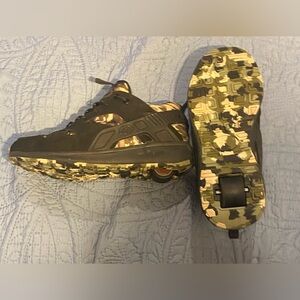 WORN ONCE!!! Boys’ Heelys Camouflage Sneakers